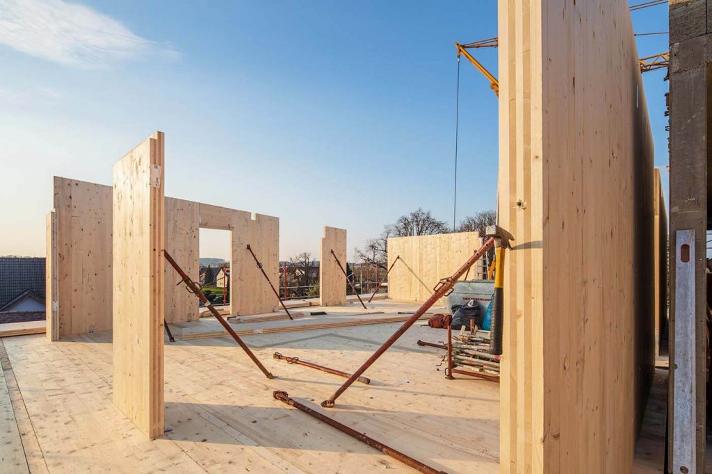 Filmreif Holz- Wohnbau Penthaus