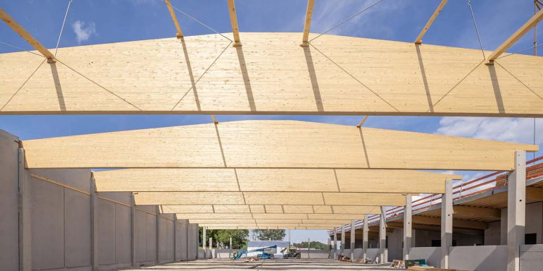 Reitanlage SF Stables Dachkonstruktion