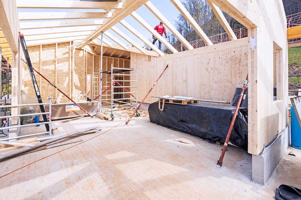 Wohnraum Holzhaus Weyregg von aussen